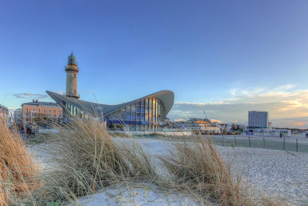 Urlaub Im Wintergarten Rostock-Lichtenhagen-Dorf Apartment Luaran gambar